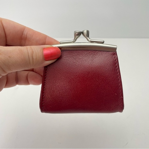 Wilsons Genuine Tan Leather Coin Purse Key Chain kiss Closure Vintage - Picture 3 of 10